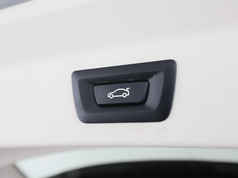 BMW X3 xDrive 30e Advantage FV23% PHEV automat navi kamera hak panorama Blth G01 (2017-)