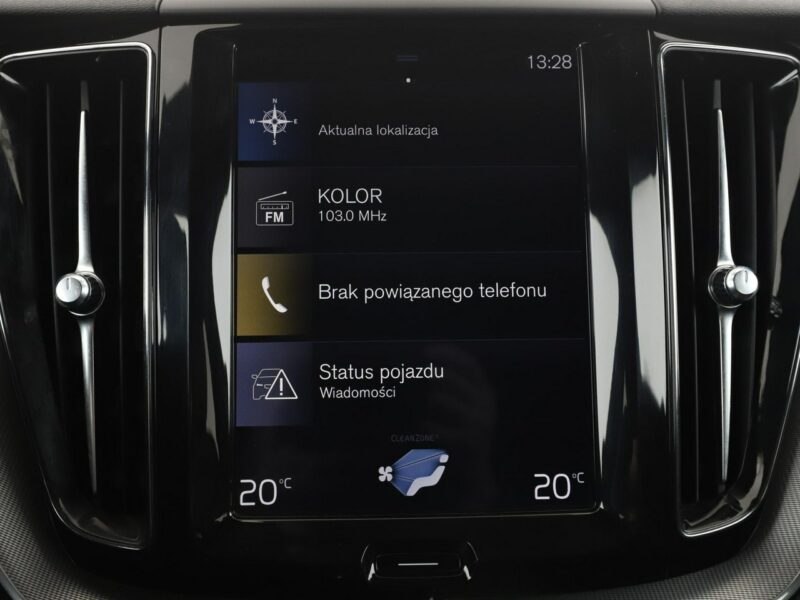 Volvo XC 60 FV23 2.0D4 Automat AWD R-Design Tempomat Navi HarmanKardon BLIS Kamera II (2017-)