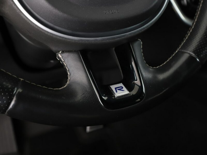 Volvo XC 60 FV23 2.0D4 Automat AWD R-Design Tempomat Navi HarmanKardon BLIS Kamera II (2017-)