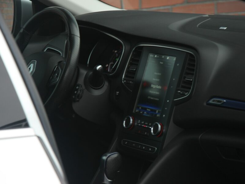 Renault Megane GT Line*FullLed*Navi*Kamera*AsysToru*Blis*Pdc*Alu*Komp*Temp*GwarVGS!!! IV (2016-)
