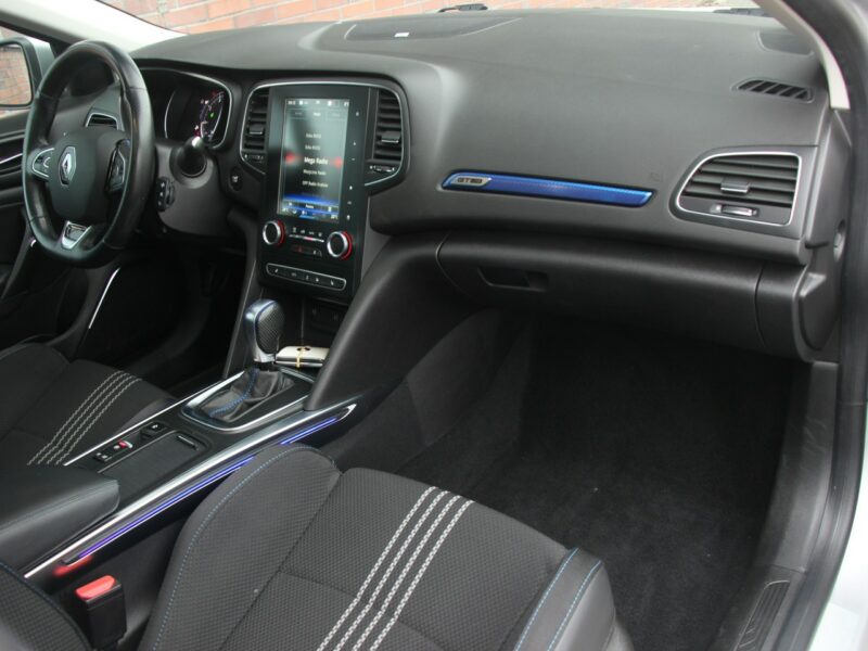 Renault Megane GT Line*FullLed*Navi*Kamera*AsysToru*Blis*Pdc*Alu*Komp*Temp*GwarVGS!!! IV (2016-)