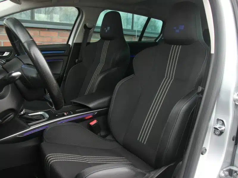 Renault Megane GT Line*FullLed*Navi*Kamera*AsysToru*Blis*Pdc*Alu*Komp*Temp*GwarVGS!!! IV (2016-)