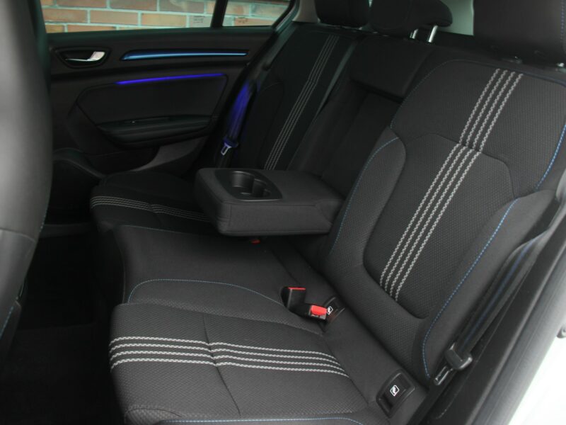 Renault Megane GT Line*FullLed*Navi*Kamera*AsysToru*Blis*Pdc*Alu*Komp*Temp*GwarVGS!!! IV (2016-)