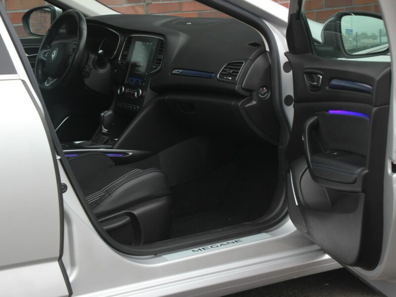Renault Megane GT Line*FullLed*Navi*Kamera*AsysToru*Blis*Pdc*Alu*Komp*Temp*GwarVGS!!! IV (2016-)