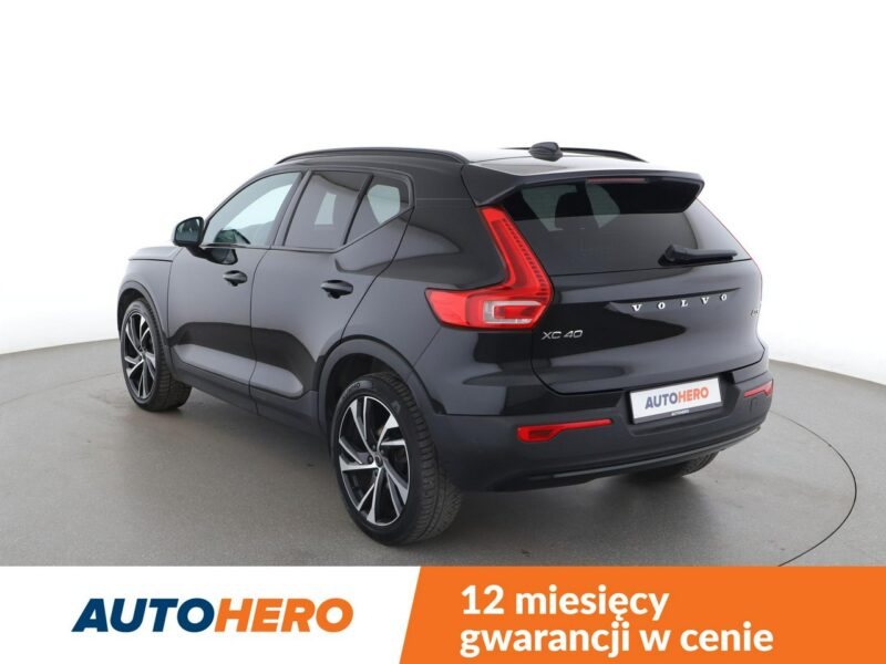 Volvo XC 40 FV23% R-Design automat skóra kamera navi Bluetooth LED tempomat