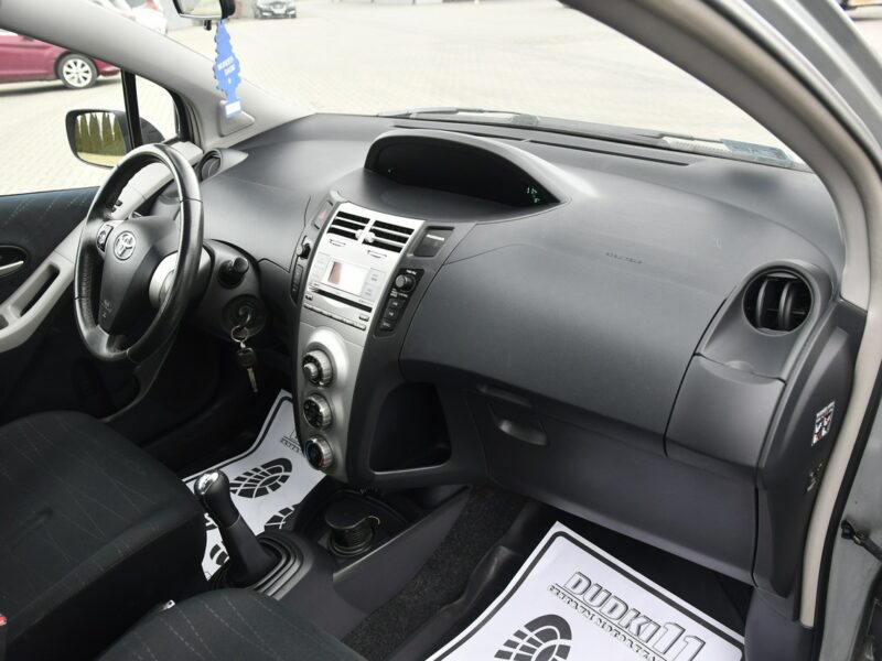 Toyota Yaris 1,3BENZ Dudki11 Klimatyzacja.El.szyby.Centralka.kredyt,OKAZJA II (2005-2011)