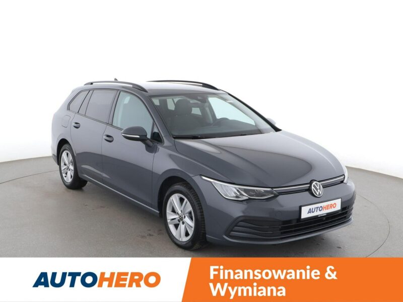 Volkswagen Golf FV23% virtual cocpit LED navi klima auto czujniki parkowania VIII (2020-)