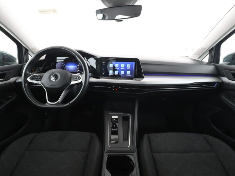 Volkswagen Golf FV23% virtual cocpit LED navi klima auto czujniki parkowania VIII (2020-)