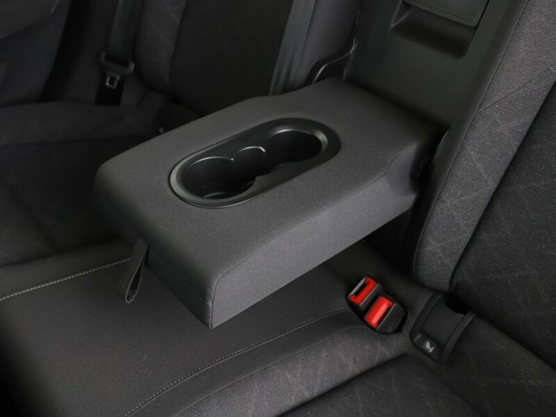 Volkswagen Golf FV23% virtual cocpit LED navi klima auto czujniki parkowania VIII (2020-)