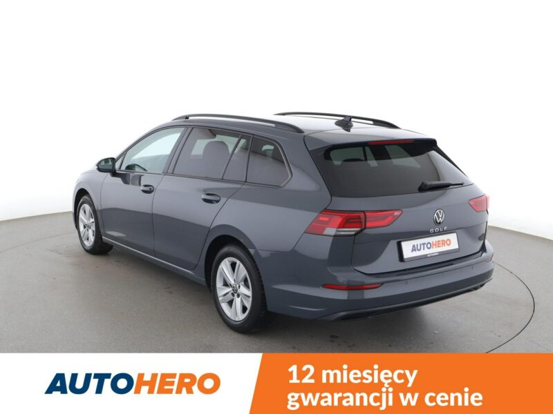 Volkswagen Golf FV23% virtual cocpit LED navi klima auto czujniki parkowania VIII (2020-)