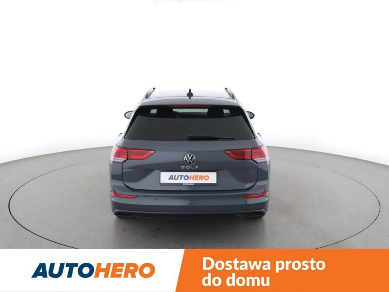 Volkswagen Golf FV23% virtual cocpit LED navi klima auto czujniki parkowania VIII (2020-)