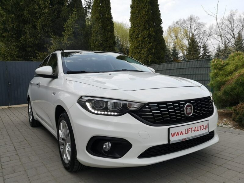 Fiat Tipo 1.6 Multijet 120KM Klimatr Navi Kamera Alu LedyTempomat Gwarancja II (2016-)