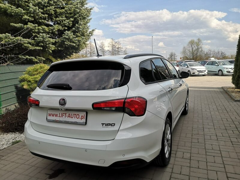 Fiat Tipo 1.6 Multijet 120KM Klimatr Navi Kamera Alu LedyTempomat Gwarancja II (2016-)