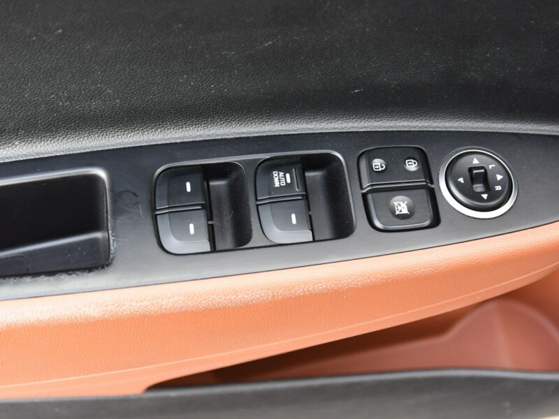 Hyundai i10 1,0BENZ Dudki11 Serwis.Klimatyzacja..El.szyby.Centralka. II (2013-)