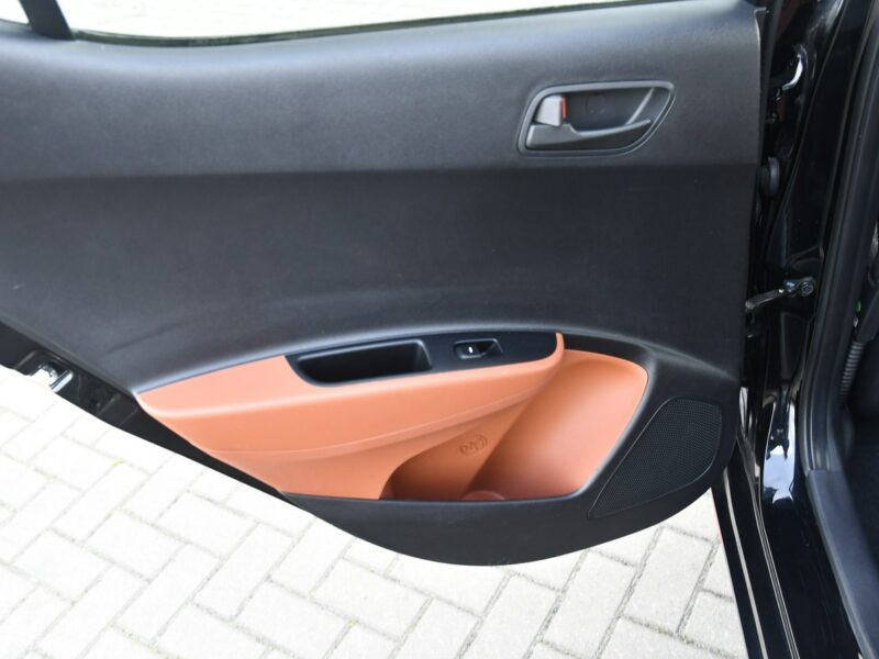 Hyundai i10 1,0BENZ Dudki11 Serwis.Klimatyzacja..El.szyby.Centralka. II (2013-)
