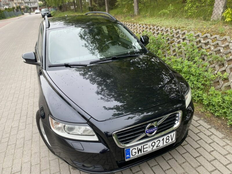 Volvo V50 Hak, klimatronic, tempomat, czujnik deszczu ,drugie koła I (2004-2007)