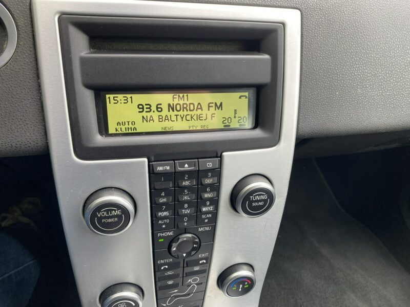 Volvo V50 Hak, klimatronic, tempomat, czujnik deszczu ,drugie koła I (2004-2007)