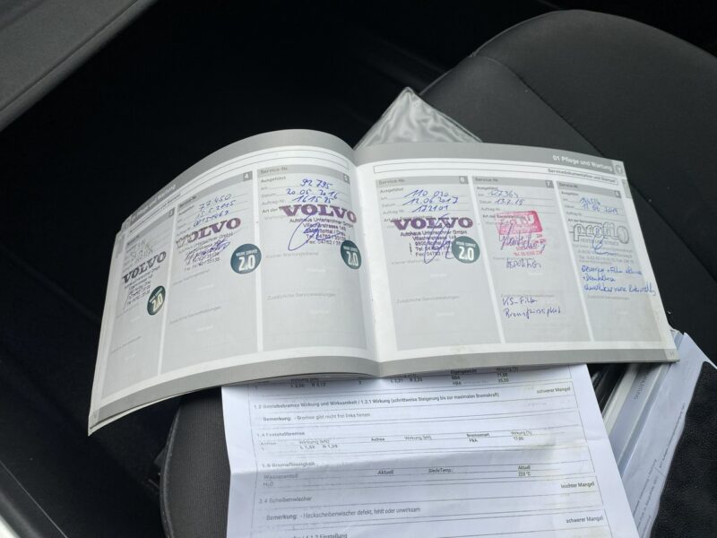 Volvo V50 Hak, klimatronic, tempomat, czujnik deszczu ,drugie koła I (2004-2007)