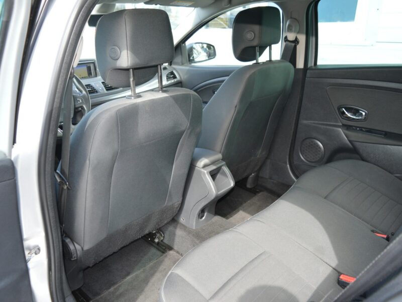 Renault Megane 1.2TCe LIMITED LED Navi Nowy rozrząd filtry olej sprzęgło akumulator III (2008-2016)