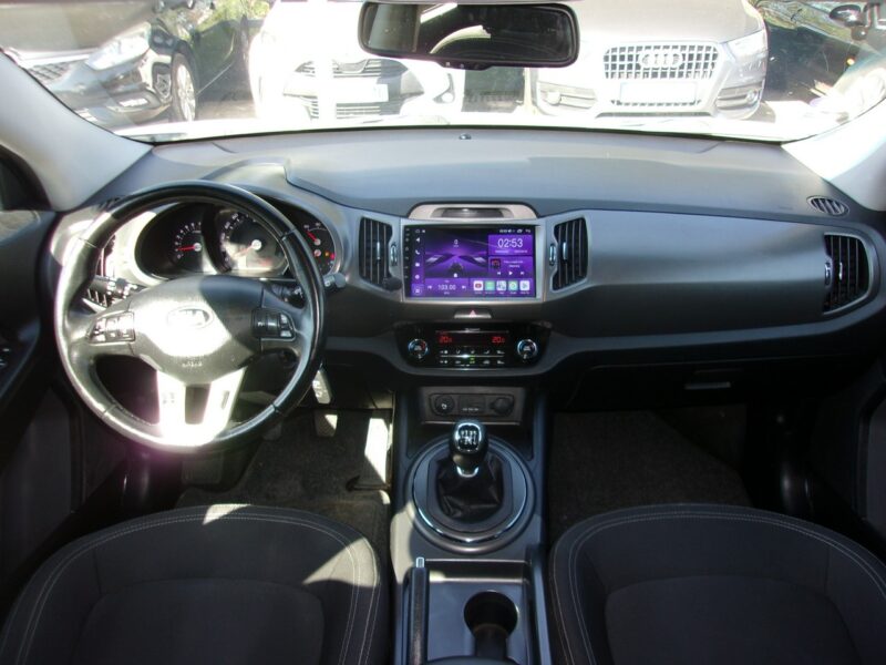 Kia Sportage Klimatronic 2-strefowy, PDC, Ele szyby przód tył, Ele lusterka III (2010-2015)