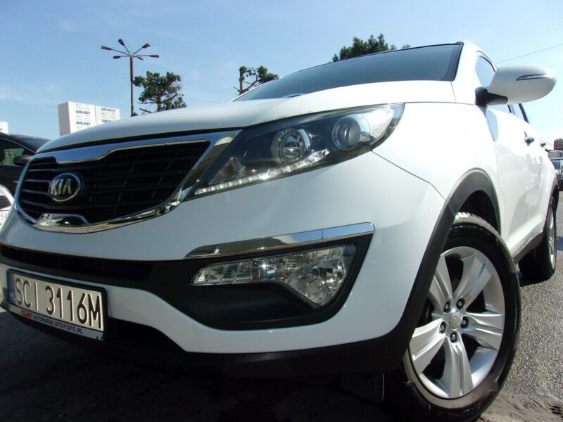 Kia Sportage Klimatronic 2-strefowy, PDC, Ele szyby przód tył, Ele lusterka III (2010-2015)