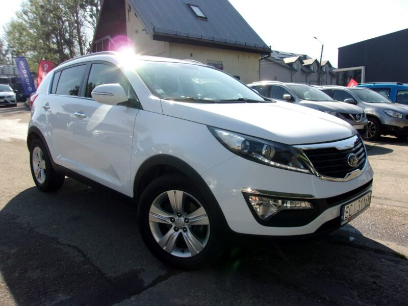 Kia Sportage Klimatronic 2-strefowy, PDC, Ele szyby przód tył, Ele lusterka III (2010-2015)