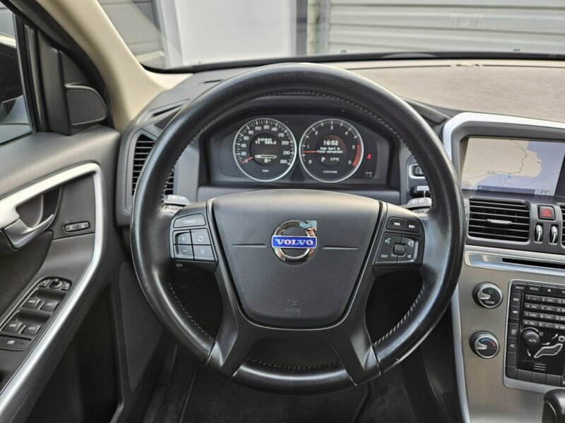 Volvo XC 60 2.0 163KM 5 cyl. automat BEZWYPADEK zadbany NAVI panorama BDB stan I (2008-2017)