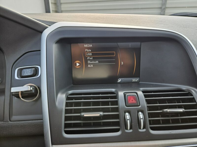 Volvo XC 60 2.0 163KM 5 cyl. automat BEZWYPADEK zadbany NAVI panorama BDB stan I (2008-2017)