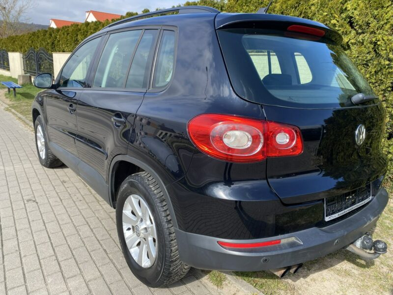 Volkswagen Tiguan 4*4, benz, automat, klimatyzacja, kamera, isofix, opony wielosezonowe I (2007-2016)