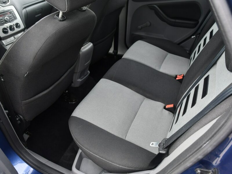 Ford Focus 1,6benz DUDKI11 Klimatyzcja.El,szyby>Centralka,Tempomat.kredyt.OKAZJA Mk2 (2004-2011)