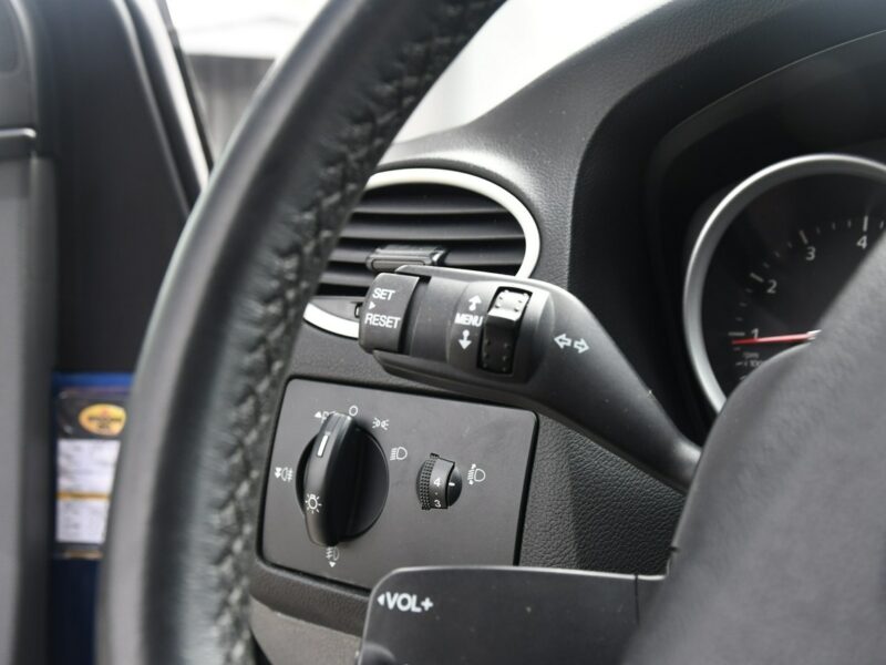 Ford Focus 1,6benz DUDKI11 Klimatyzcja.El,szyby>Centralka,Tempomat.kredyt.OKAZJA Mk2 (2004-2011)