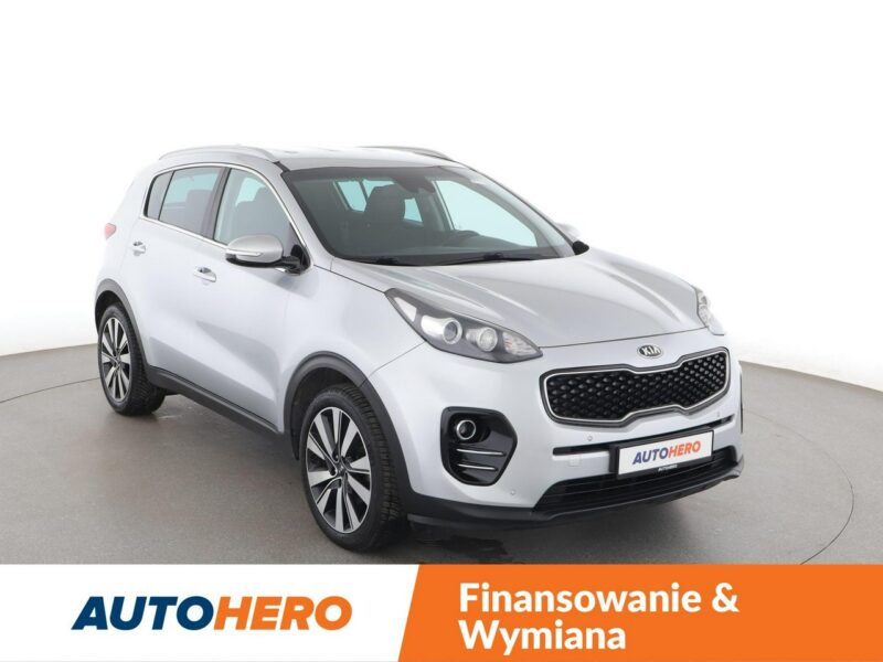 Kia Sportage navi kamera hak klima-auto tempomat Bluetooth IV (2016-2021)