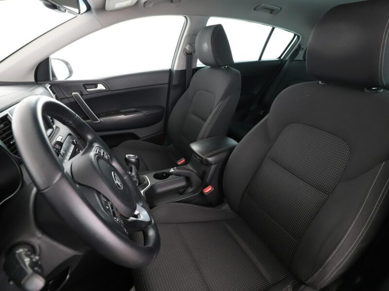 Kia Sportage navi kamera hak klima-auto tempomat Bluetooth IV (2016-2021)