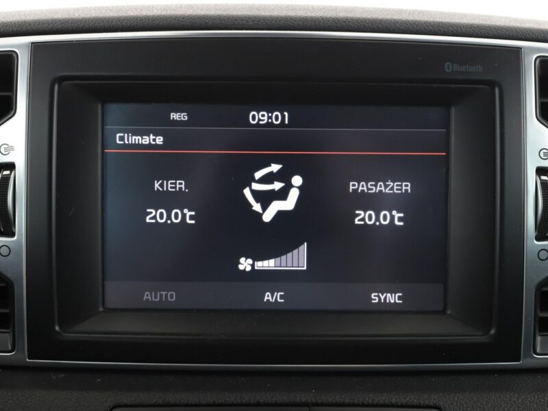 Kia Sportage navi kamera hak klima-auto tempomat Bluetooth IV (2016-2021)