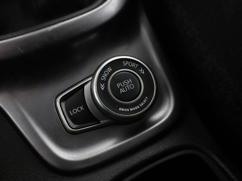 Suzuki Vitara mHEV 4x4 navi PDC grzane fotele ACC Bluetooth klima-auto II (2015-2019)