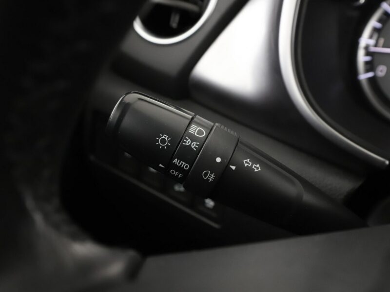Suzuki Vitara mHEV 4x4 navi PDC grzane fotele ACC Bluetooth klima-auto II (2015-2019)