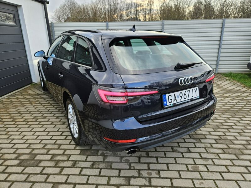 Audi A4 2.0 TFSI 190KM manual VIRTUAL niski przebieg BEZWYPADEK zadbany ASO B9 (2015-)