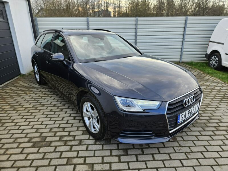 Audi A4 2.0 TFSI 190KM manual VIRTUAL niski przebieg BEZWYPADEK zadbany ASO B9 (2015-)