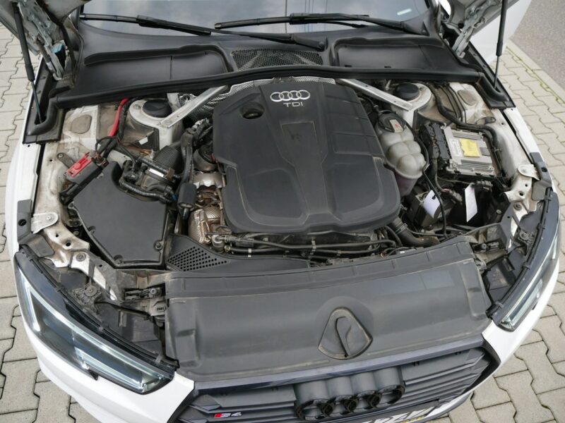 Audi A4 2.0 40 TDI 190KM Eu6 Quattro 4x4 -Automat -Skóra -Panorama -Full LED B9 (2015-)