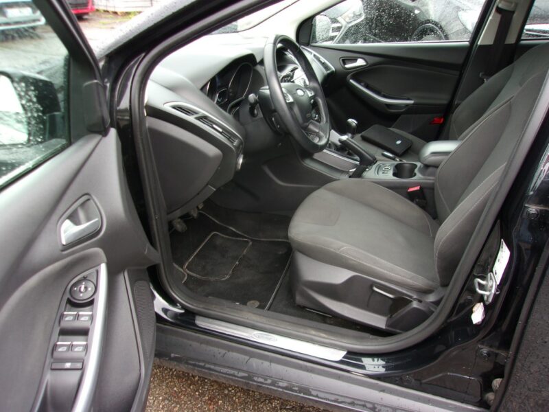 Ford Focus 125 Km-6 Biegów Titanium Klimatronic Navi Alu Kredyt Bez BIK i KRD Mk3 (2010-2018)