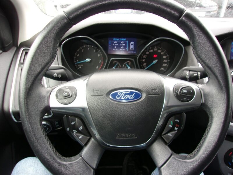 Ford Focus 125 Km-6 Biegów Titanium Klimatronic Navi Alu Kredyt Bez BIK i KRD Mk3 (2010-2018)