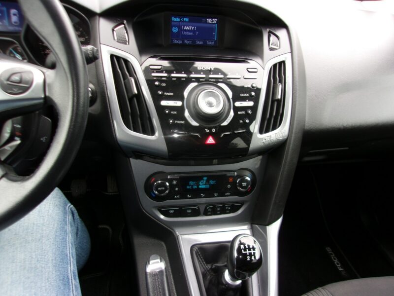 Ford Focus 125 Km-6 Biegów Titanium Klimatronic Navi Alu Kredyt Bez BIK i KRD Mk3 (2010-2018)