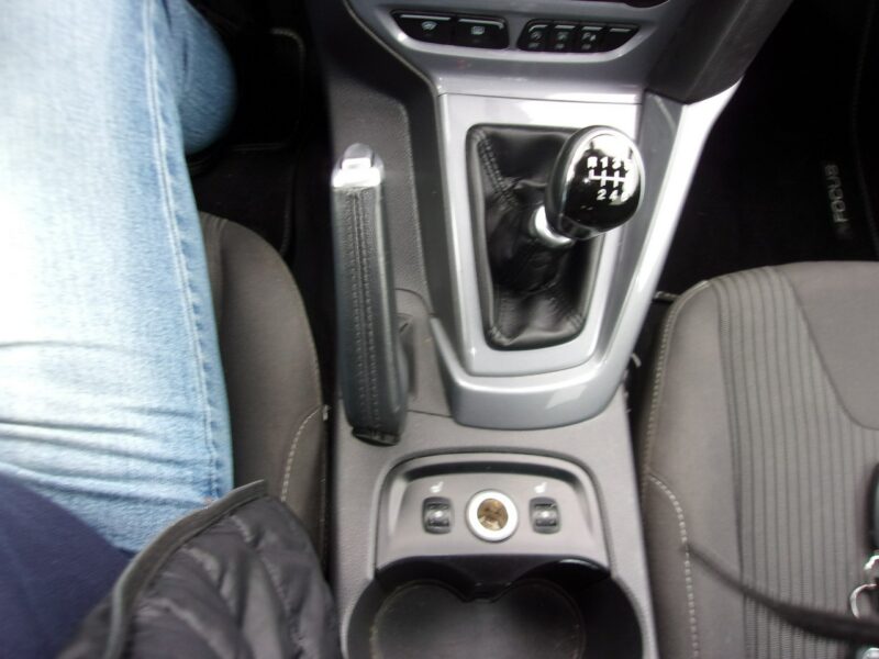 Ford Focus 125 Km-6 Biegów Titanium Klimatronic Navi Alu Kredyt Bez BIK i KRD Mk3 (2010-2018)