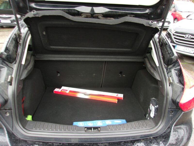 Ford Focus 125 Km-6 Biegów Titanium Klimatronic Navi Alu Kredyt Bez BIK i KRD Mk3 (2010-2018)