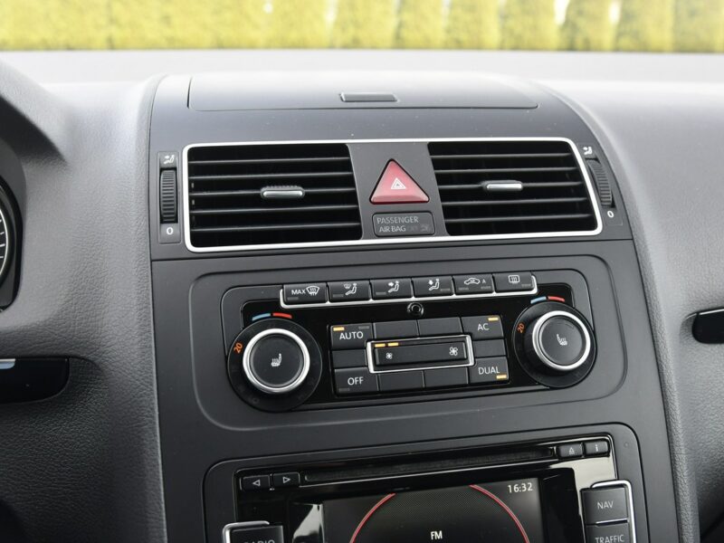 Volkswagen Touran 1,4Turbo DUDKI11 ALu.Klimatr 2 str.Navi.Hak.Tempomat.OKAZJA II (2010-2015)
