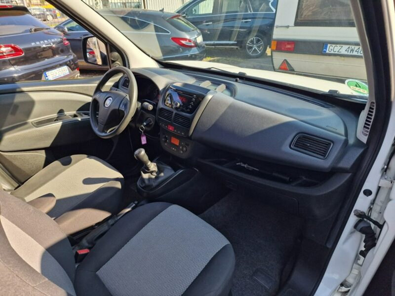Fiat Doblo 1.3 MultiJet 90 KM, Klima Automatyczna, Bluetooth, Isofix, Komputer II (2009-)