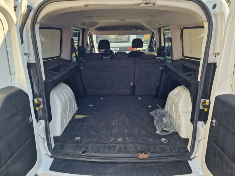 Fiat Doblo 1.3 MultiJet 90 KM, Klima Automatyczna, Bluetooth, Isofix, Komputer II (2009-)