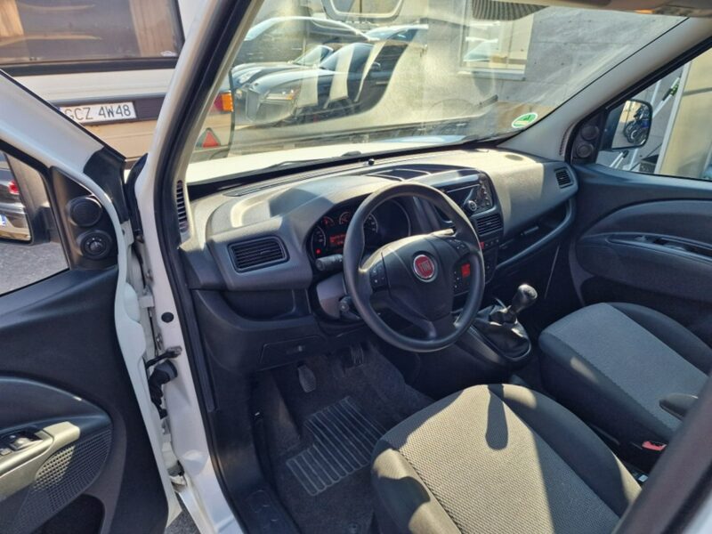 Fiat Doblo 1.3 MultiJet 90 KM, Klima Automatyczna, Bluetooth, Isofix, Komputer II (2009-)