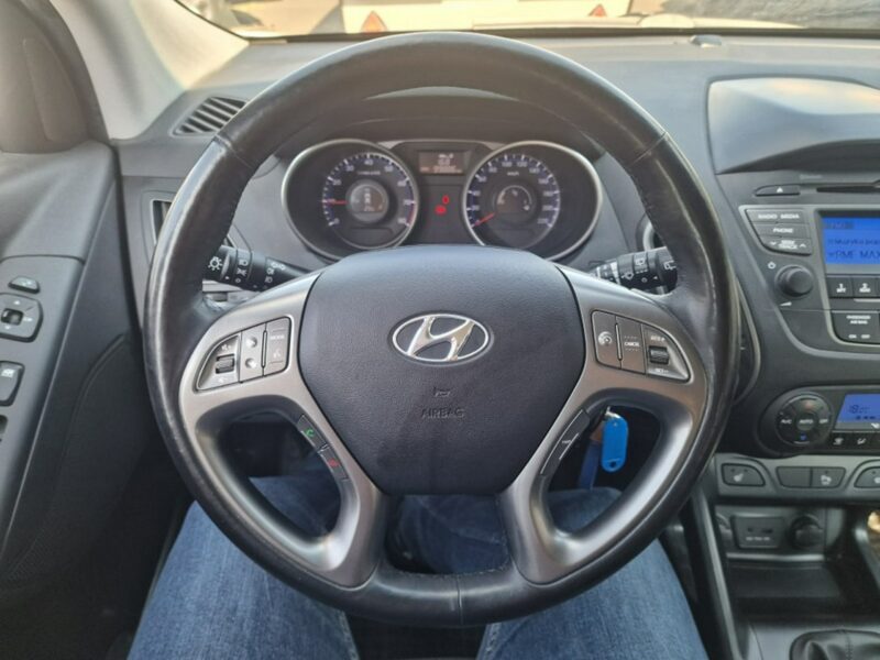 Hyundai ix35 1.6 GDI 135 KM, Klima, Bluetooth, Grzane Fotele i Kierownica, Isofix
