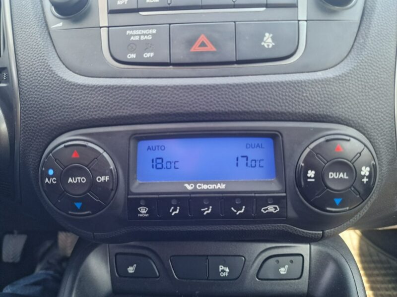 Hyundai ix35 1.6 GDI 135 KM, Klima, Bluetooth, Grzane Fotele i Kierownica, Isofix